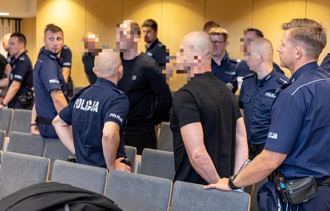 Przemycali narkotyki w ogórkach