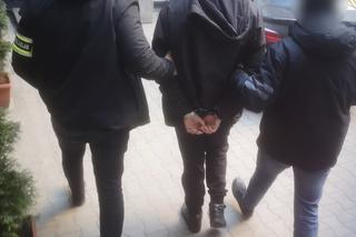 Zwłoki noworodka w śmietniku w Łodzi. Rodzice wyrzucili dziecko?