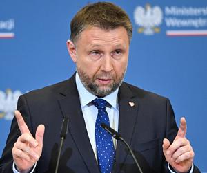 Oskarżają ministra Kierwińskiego o brzydki czyn. Pewnie jakiś błąd sprzętowy