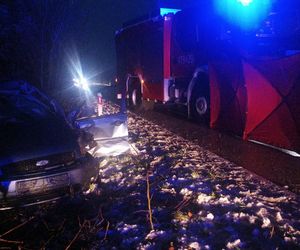  Śmiertelny wypadek pod Lęborkiem. Kobieta zginęła w zderzeniu z lawetą [ZDJĘCIA]