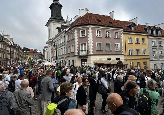 314. Warszawska Pielgrzymka Piesza - wyjście z Warszawy