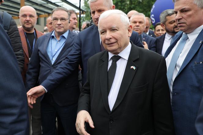 Kaczyński wysyła PiS w Polskę