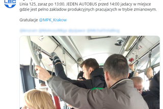 Koronawirus w Krakowie: ogromny ścisk w autobusie. Co na to miejscy urzędnicy?