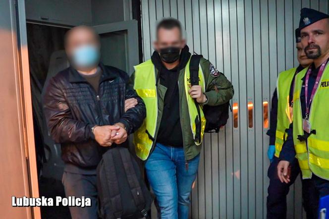 Groźny polski przestępca zatrzymany po 17 latach! "Łowcy głów" wytropili go w Hiszpanii