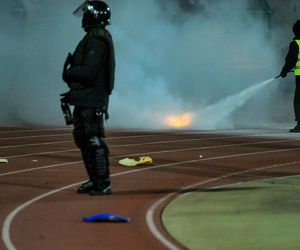 Elana Toruń - Zawisza Bydgoszcz 1:1, zdjęcia kibiców, opraw i piłkarzy ze Stadionu Miejskiego im. Grzegorza Duneckiego