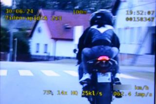 Pruł przez Tarnobrzeg ponad 200 na godzinę. Kilka razy siedział w więzieniu za jazdę pod wpływem alkoholu [ZDJĘCIA]