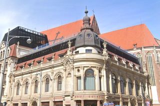 Hotel jak muzeum we Wrocławiu. Przez dekady odwiedzali go artyści, politycy, szpiedzy i dyktatorzy 