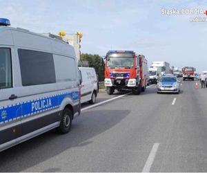 Tragedia na autostradzie A1. Motocyklista zginął w zderzeniu z autobusem