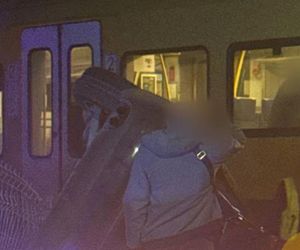 Poważne zdarzenie w Dąbrowie Górniczej. Pociąg wjechał w samochód osobowy
