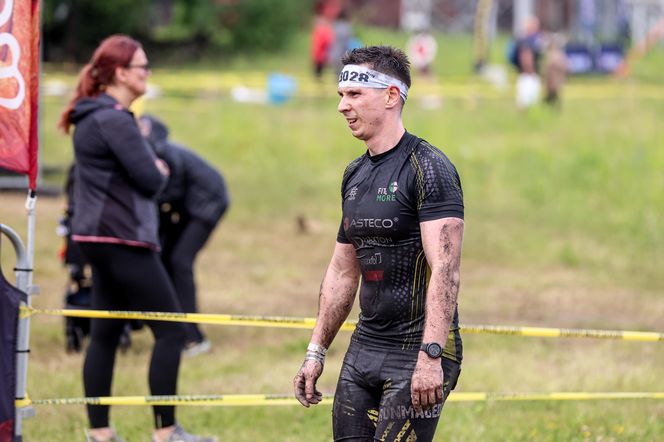 Runmageddon w Katowicach 2025. Błoto, pot i triumf na Hałdzie Kostuchna