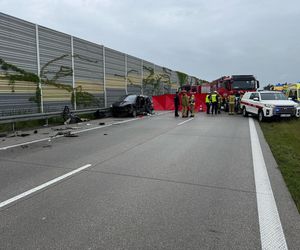 Wypadek w Szklanej Hucie pod Sieradzem na trasie S8 [ZDJĘCIA]