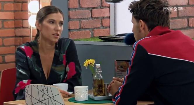 Barwy szczęścia odc. 1938. Regina (Kamila Kamińska), Franek (Mateusz Banasiuk)