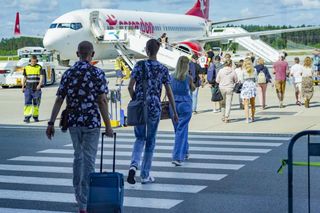 „Włącz tryb pasażera z klasą” – podróżuj kulturalnie i bezpiecznie