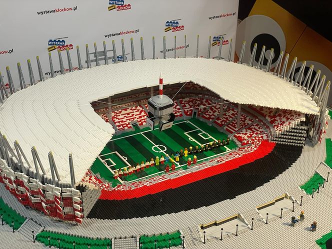 Stadion PGE Narodowy z klocków LEGO