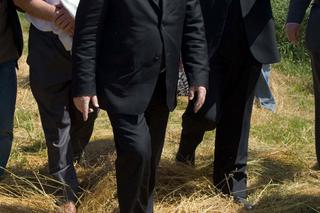 Jarosław Kaczyński w gospodarstwie w Kubalinie