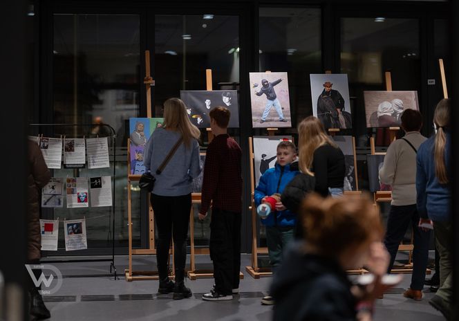 Wystawa "Pastisz - dialog z kulturą" 