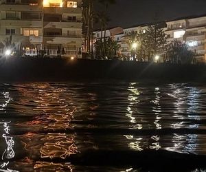 Daniel Martyniuk znów szokuje! Nocna kąpiel i dziwne pytania na Instagramie