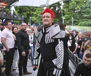 Michał Wiśniewski jak diwa! Na jubileusz Ich Troje przygotował aż 10 kreacji