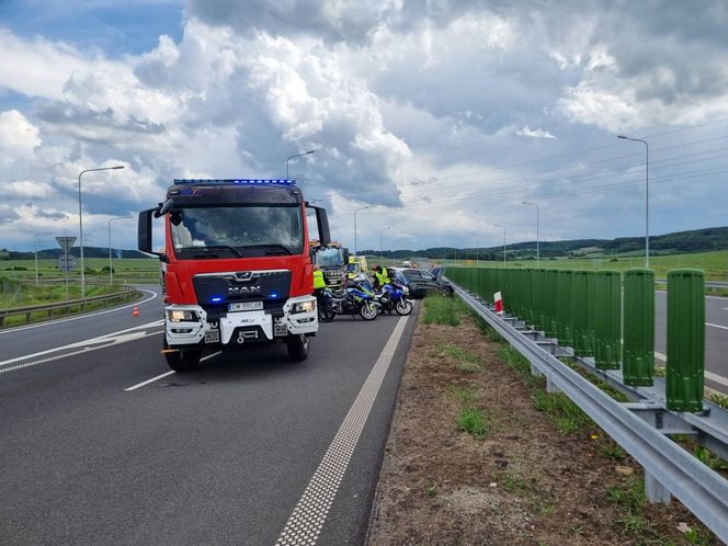 Jawor. Czołówka na na S3. W akcji wszystkie służby ratunkowe