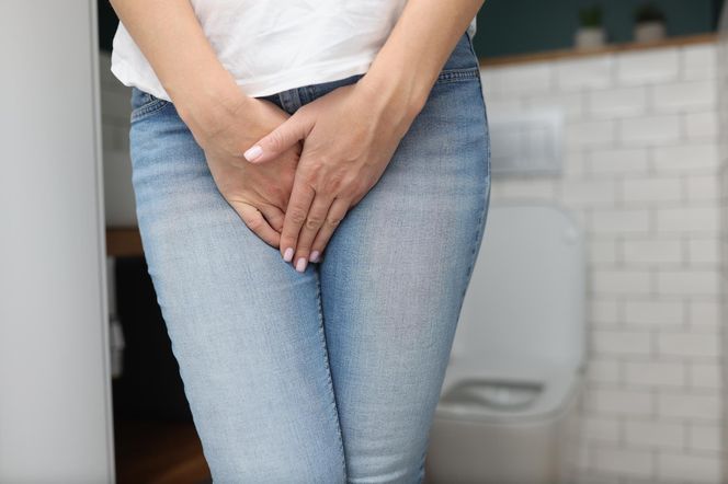 Sikasz częściej niż inni? Urolodzy tłumaczą: liczba wizyt w toalecie mówi więcej, niż sądzisz