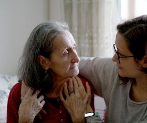 Pacjenci z rakiem rzadziej chorują na alzheimera. Naukowcy sprawdzili, dlaczego