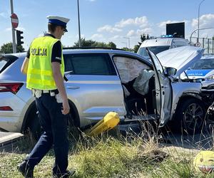 Potworny wypadek pod Legionowem, troje dzieci w szpitalu