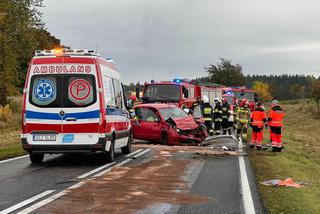 Tragiczny wypadek na DK 25 w Zamartem! Droga jest całkowicie zablokowana [ZDJĘCIA]