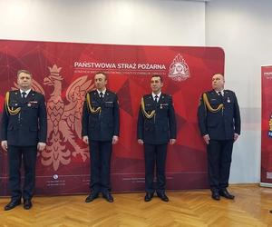 Zmiany na stanowisku Komendanta zamojskich strażaków. Były podziękowania i życzenia.
