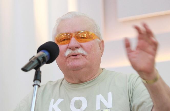 Wiemy, jak się czuje Lech Wałęsa! Mamy wieści prosto ze szpitala: Były prezydent jest po kroplówkach, tlenie i antybiotykach 