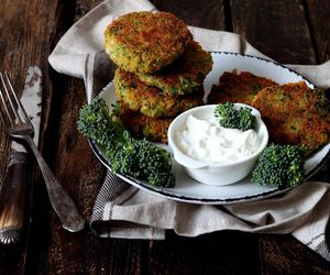 Teraz tylko tak podaję brokuły. Z dodatkiem tej kaszy robię wyśmienite wege kotlety 