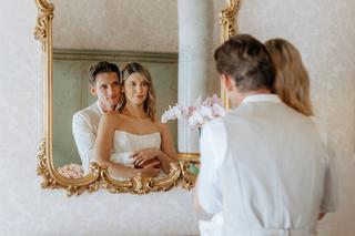 	Pierwsza miłość odcinek 3848. Kalina (Magdalena Wieczorek), Oskar (Filip Gurłacz)