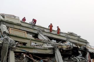 Trzęsienie ziemi w Mjanmar (Birma) i Tajlandii
