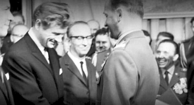 Podwójne życie Klossa