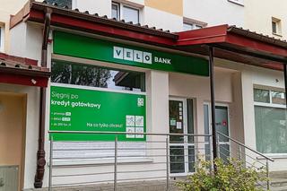 Finalizuje się sprzedaż popularnego banku. Część Polaków może spodziewać się poważnych zmian?