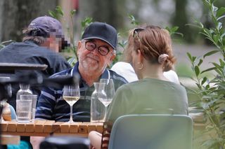 Edward Miszczak i Anna Cieślak na bazarku