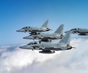 FA-50 i pociski Taurus