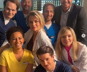 Na dobre i na złe nowy sezon. Maks (Tomasz Ciachorowski), Michał (Mateusz Janicki), Agata (Emilia Komarnicka), Tadek (Maricn Urbanke), Dominika (Paulina Gałązka), Maria (Sylwia Achu), Tomaszek (Antoni Sałaj), Borys (Marcin Zacharzewski) na planie