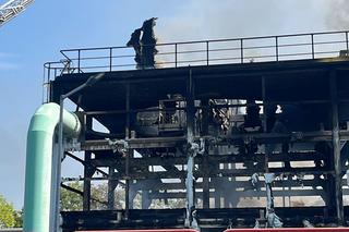 Gigantyczny pożar elektrociepłowni w Rzeszowie. Kłęby dymu nad miastem