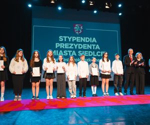 Blisko 700 najzdolniejszych siedleckich uczniów z nagrodami za dokonania w nauce!