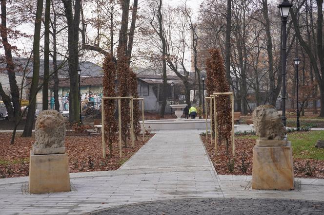 Żory. Nowy wygląd Parku Staromiejskiego. Miejsce przeszło ogromną metamorfozę ZDJĘCIA