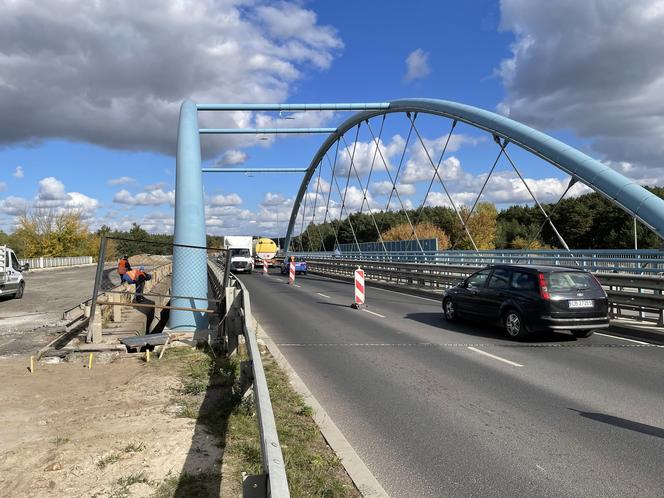 Trwa przebudowa wiaduktu w ciągu al. Armii Krajowej w Bydgoszczy [ZDJĘCIA]