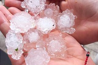 Ogromne gradobicie na Śląsku. Przez województwo przechodzi gwałtowna burza