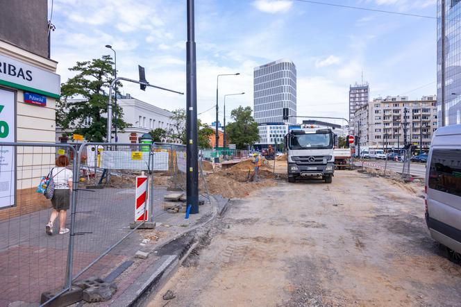 Budowa tramwaju na ul. Rakowieckiej w Warszawie