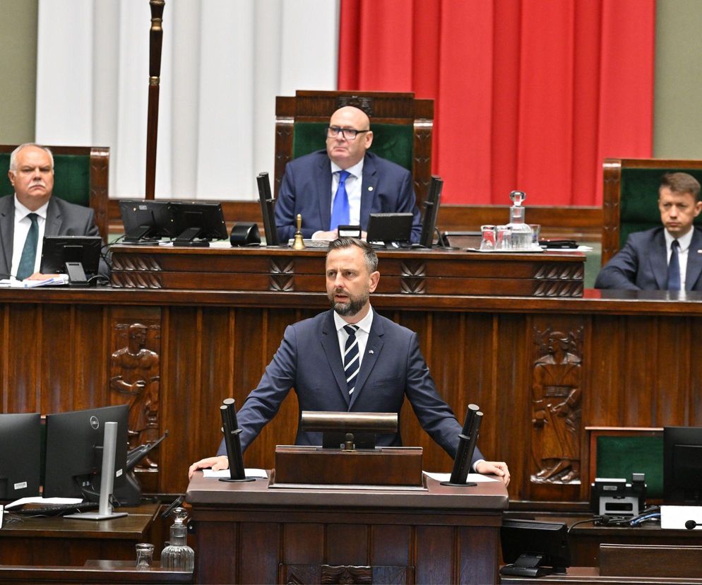 Szef MON w Sejmie o rosyjskich atakach dronów: „NATO zdało egzamin”