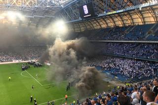 Zadyma na meczu Lech - Legia [ZDJĘCIA]