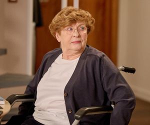 Na Wspólnej odc. 4011. Krystyna Agier (Małgorzata Knothe)