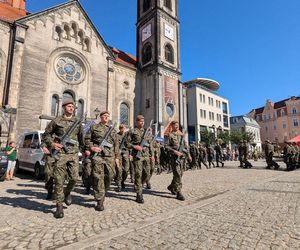 Przysięga żołnierzy WOT w Tarnowskich Górach