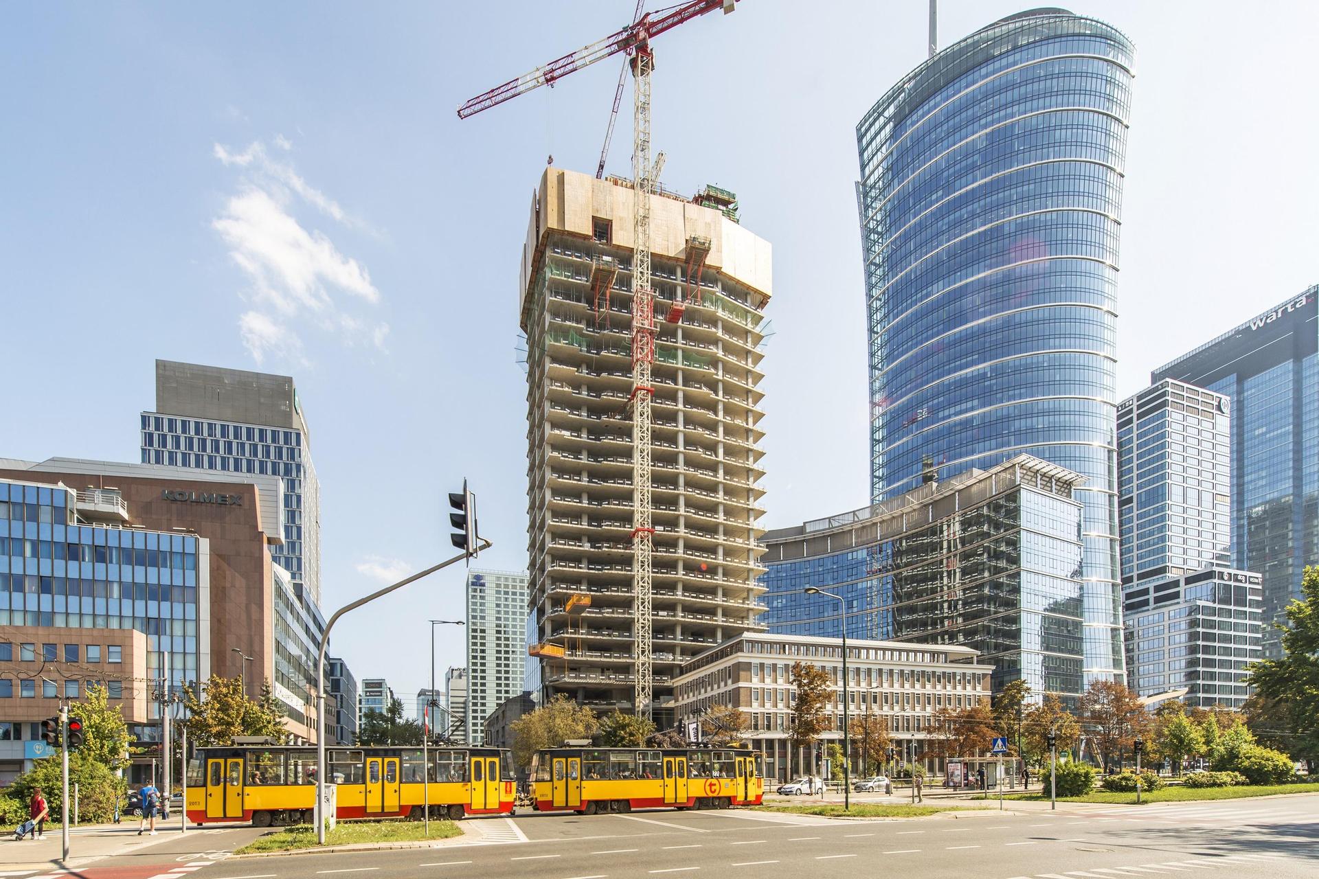 Budowa wieżowca The Bridge w Warszawie