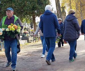 Przygotowania do Wszystkich Świętych Zamość