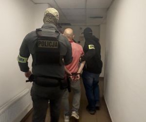 Siedem osób zatrzymanych za posiadanie broni. Wśród nich wor w zakonie. Przyjechał do Polski wykonać zlecenie